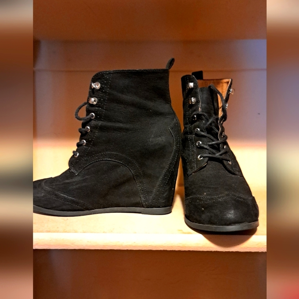 Boot heels